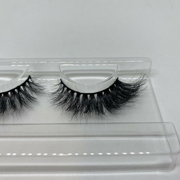 3D Volume Authentic Mink Hair False Eyelashes NWT - Picture 4 of 8